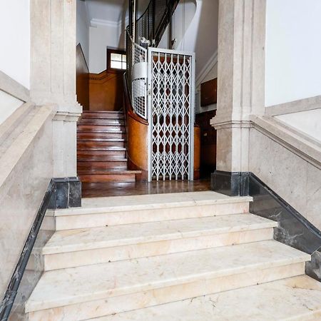 7Ti7 Telhal Apartment With A Lovely Backyard Лісабон Екстер'єр фото